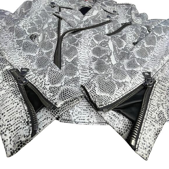 Alice+Olivia Lambleather Snake Print Moto Jacket Size Small Cropped Black White - Picture 6 of 11